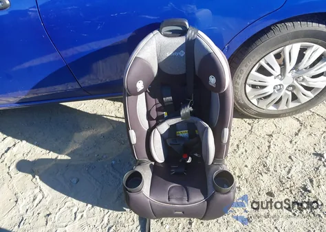 2015 Nissan Altima 2.5 S z USA, uszkodzony, nr VIN 1N4AL3AP3FC490052